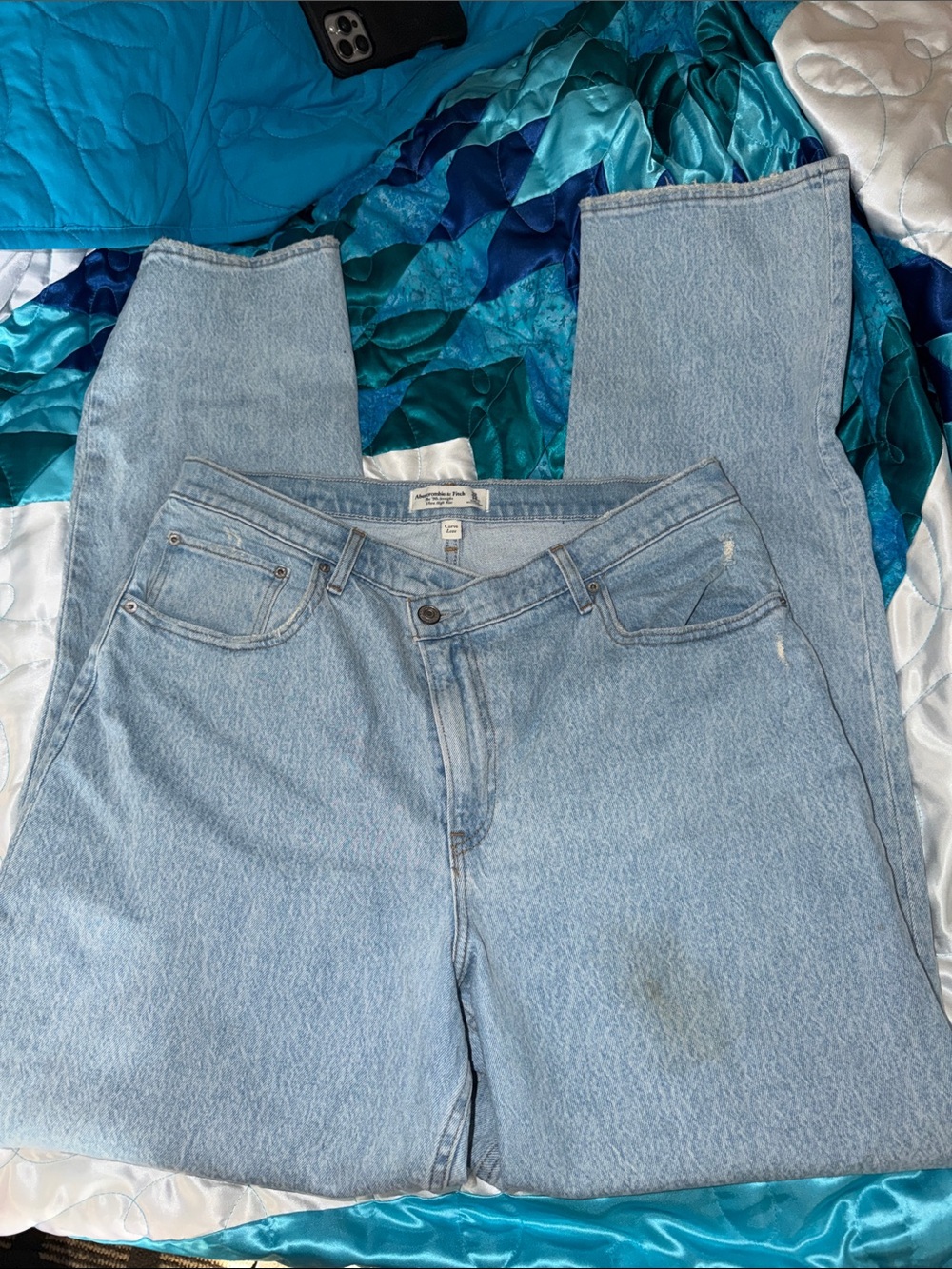 curve love asymmetrical waist A&F 90’s straight ultra high rise 32/14 XLong.